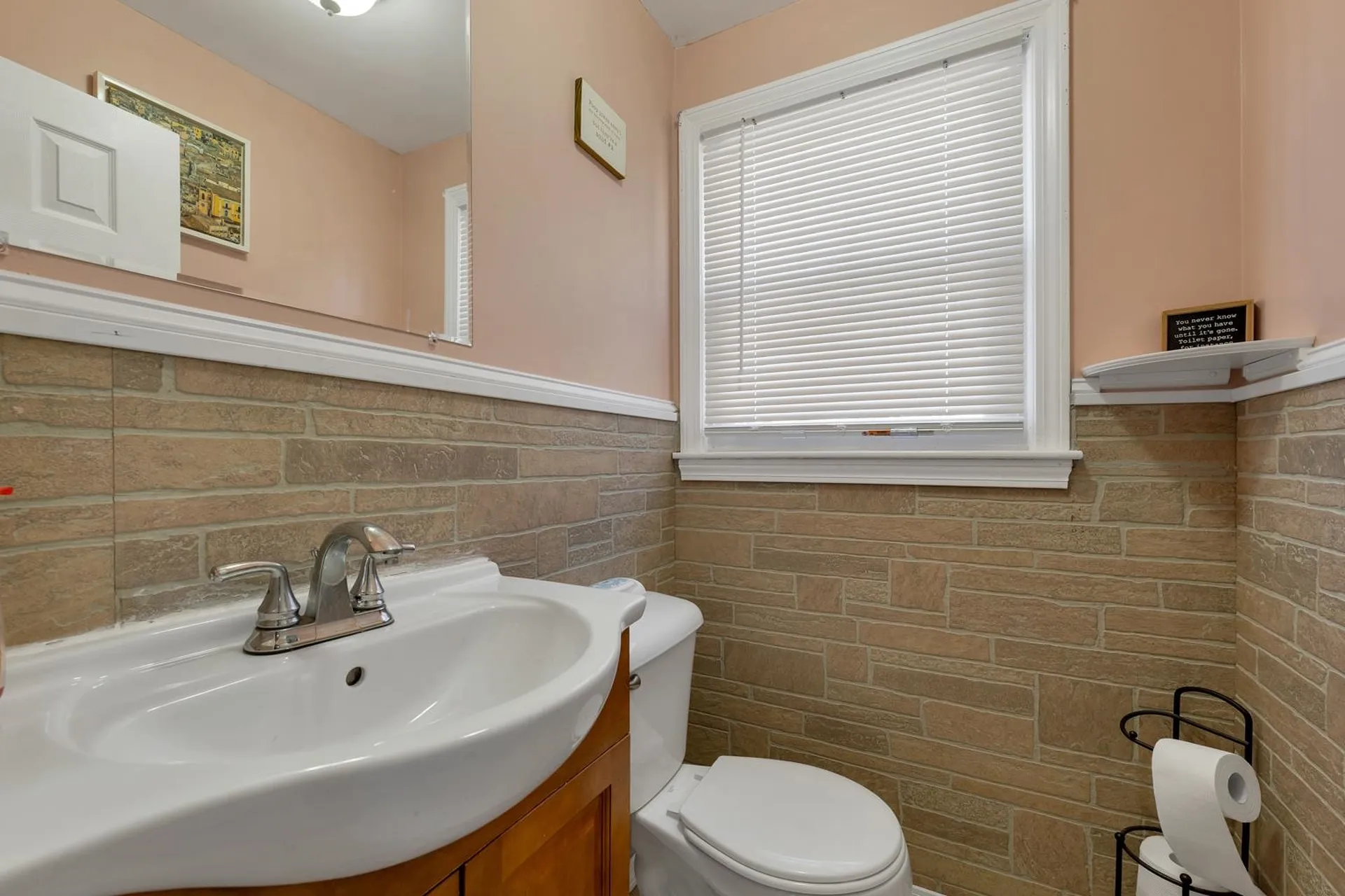 52 Boulder Drive Londonderry NH 03053
