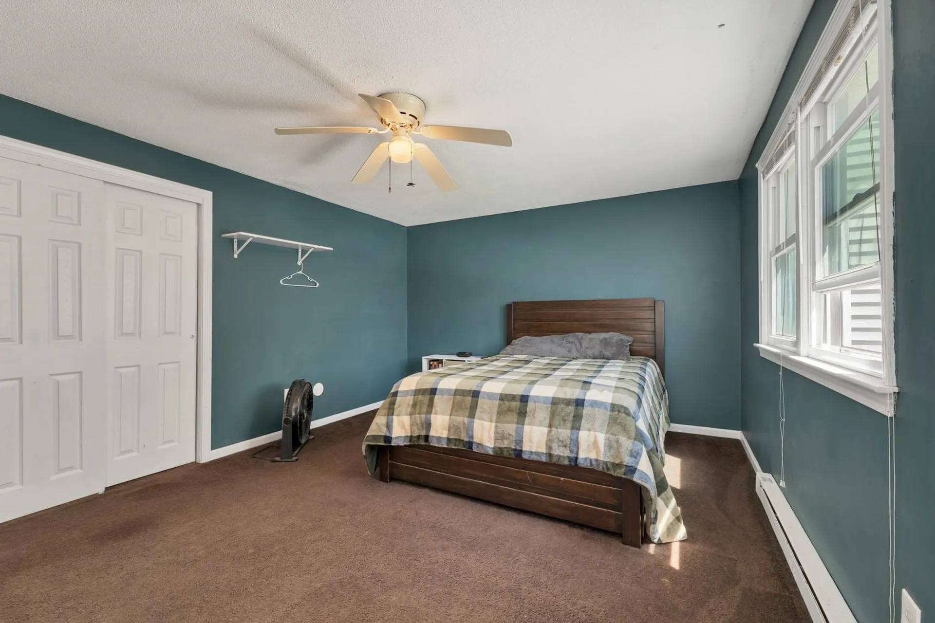 52 Boulder Drive Londonderry NH 03053