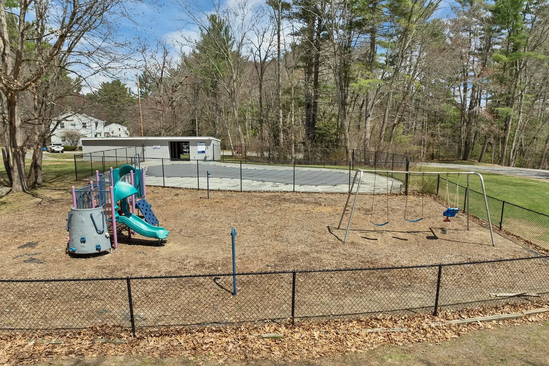 52 Boulder Drive Londonderry NH 03053