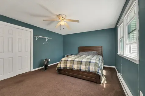 52 Boulder Drive Londonderry NH 03053