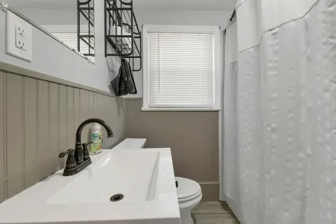 52 Boulder Drive Londonderry NH 03053