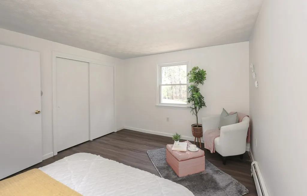 6 Shady Lane Londonderry NH 03053