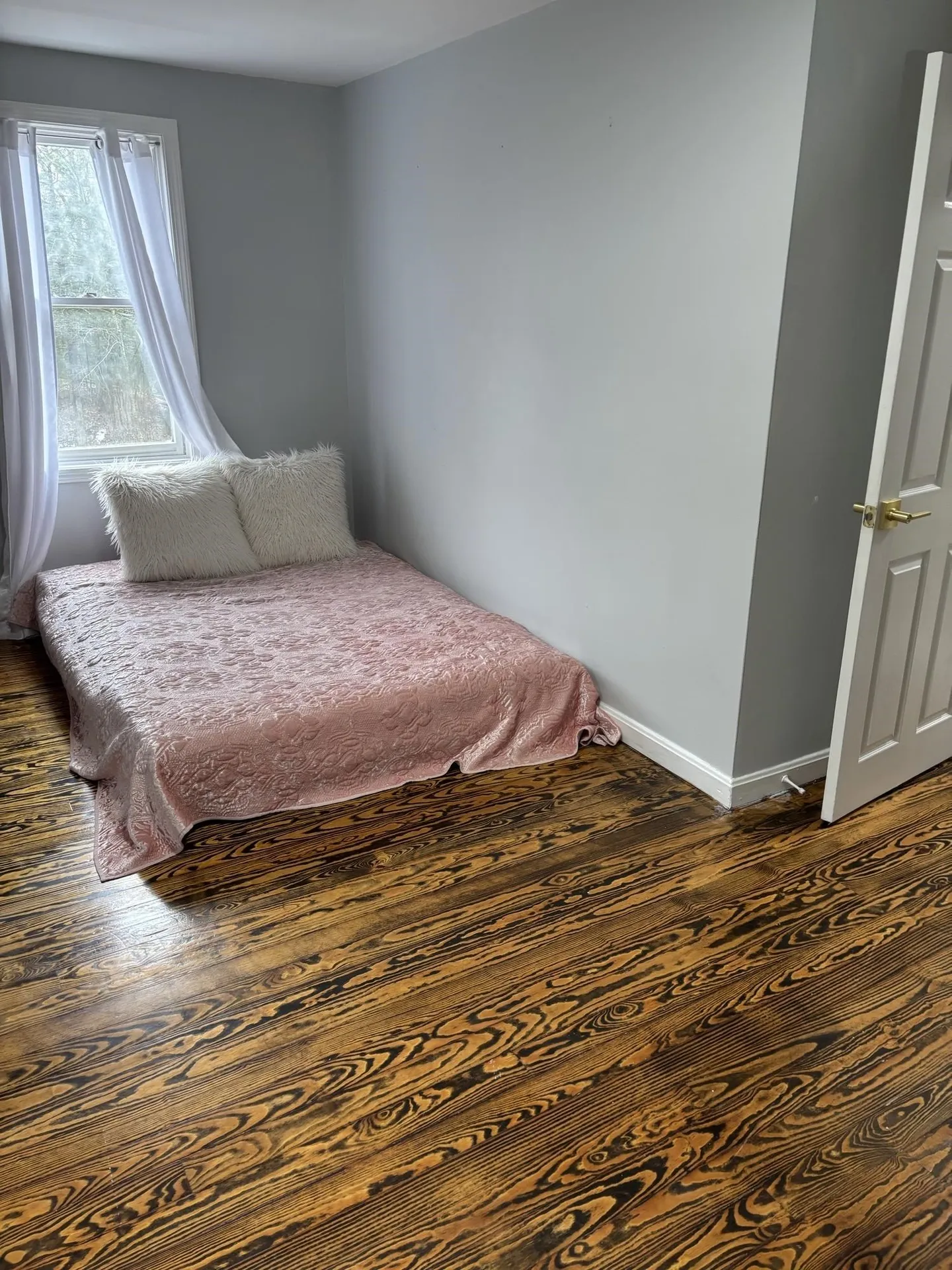 65 Greenleaf Road Sharon NH 03458