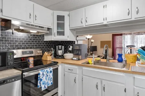 70 Hemlock Haven Lane Hampton NH 03842