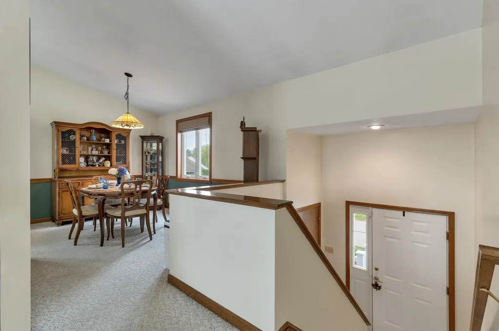 12 Fitzpatrick Circle Nashua NH 03063