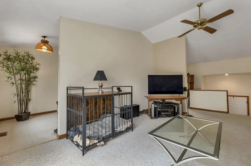 12 Fitzpatrick Circle Nashua NH 03063
