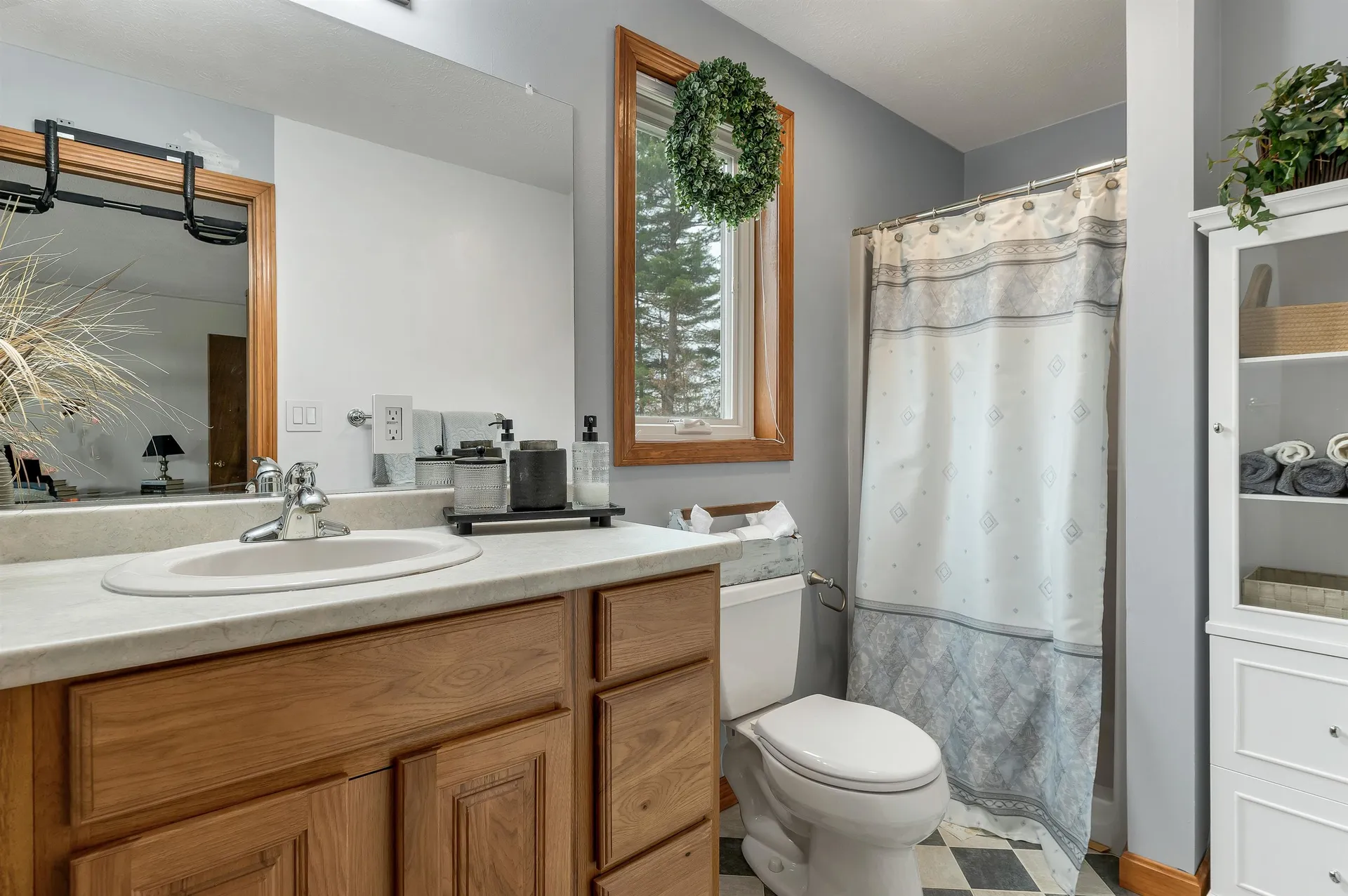 12 Fitzpatrick Circle Nashua NH 03063
