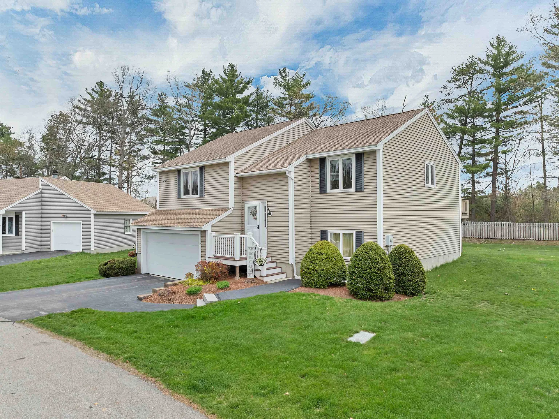 12 Fitzpatrick Circle Nashua NH 03063