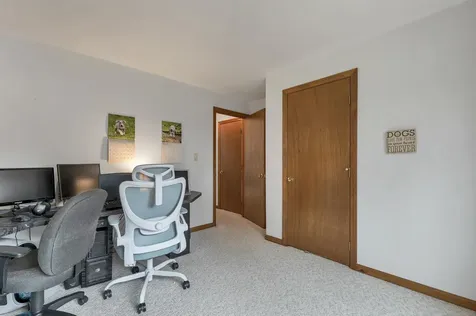 12 Fitzpatrick Circle Nashua NH 03063