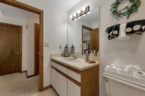 12 Fitzpatrick Circle Nashua NH 03063