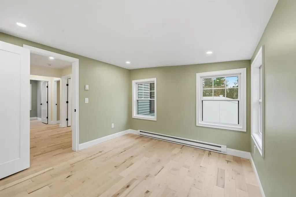 15 Walton Road Plaistow NH 03865