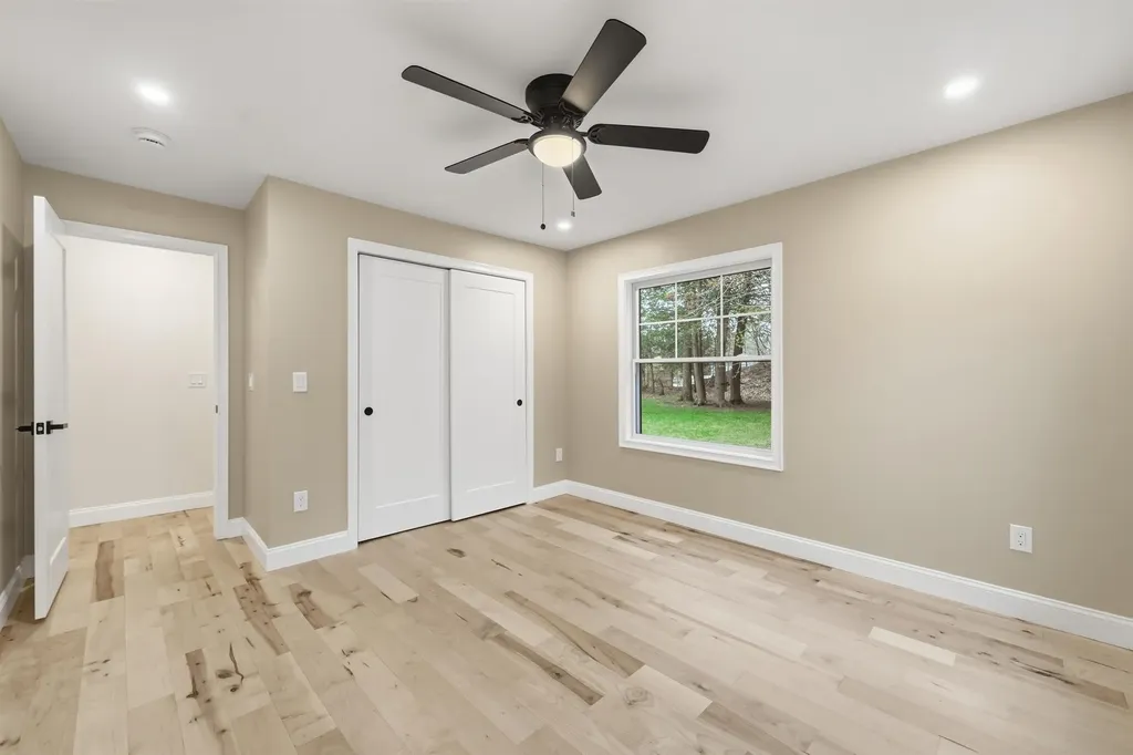 15 Walton Road Plaistow NH 03865