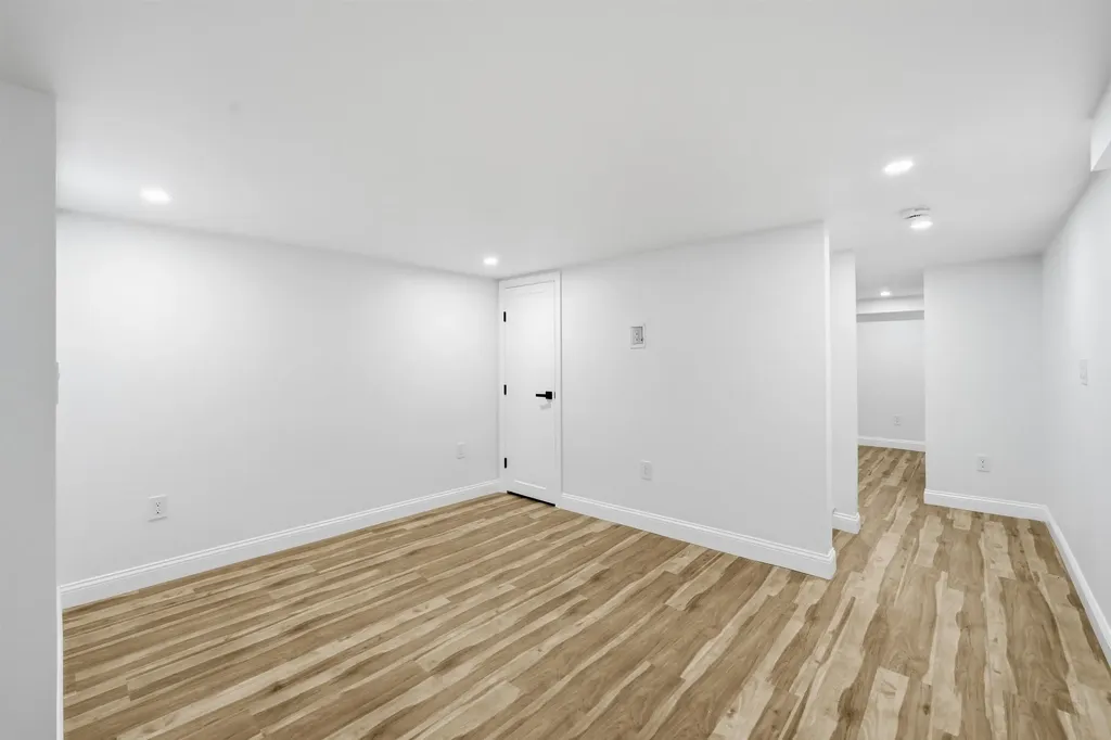 15 Walton Road Plaistow NH 03865