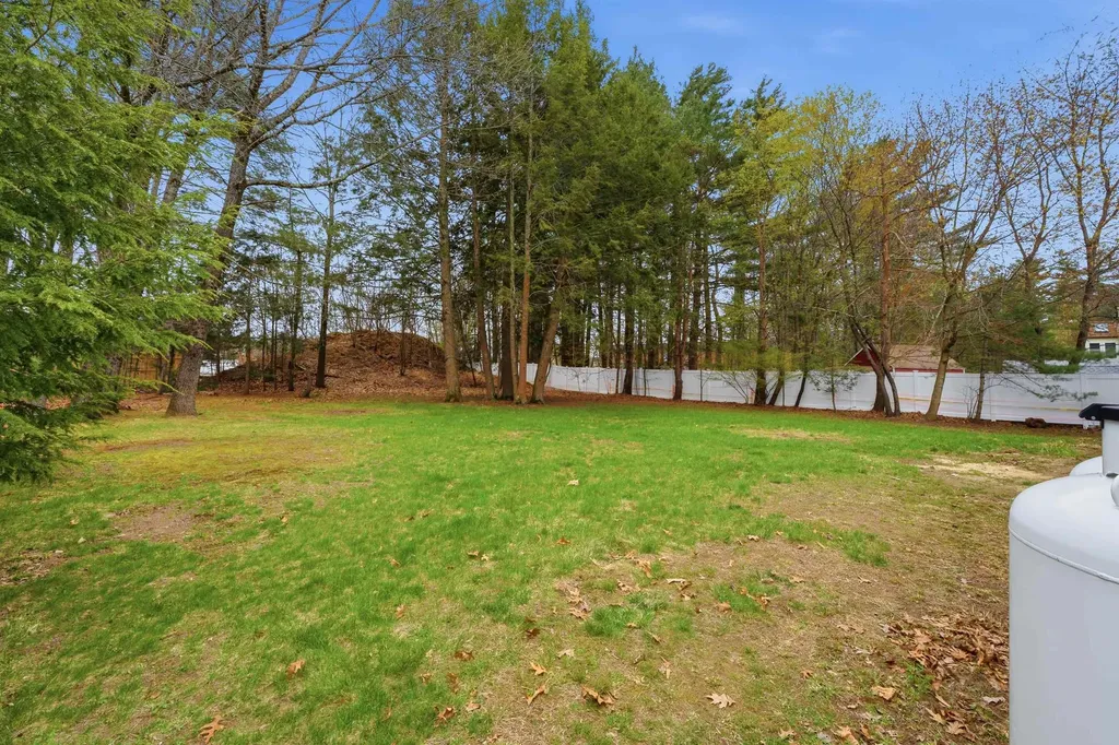 15 Walton Road Plaistow NH 03865