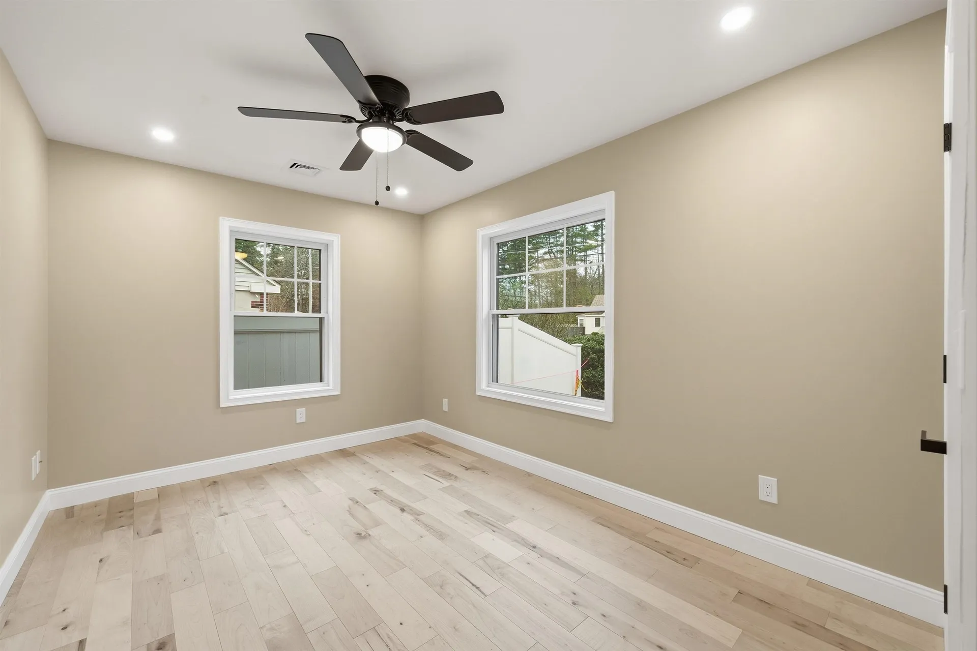 15 Walton Road Plaistow NH 03865
