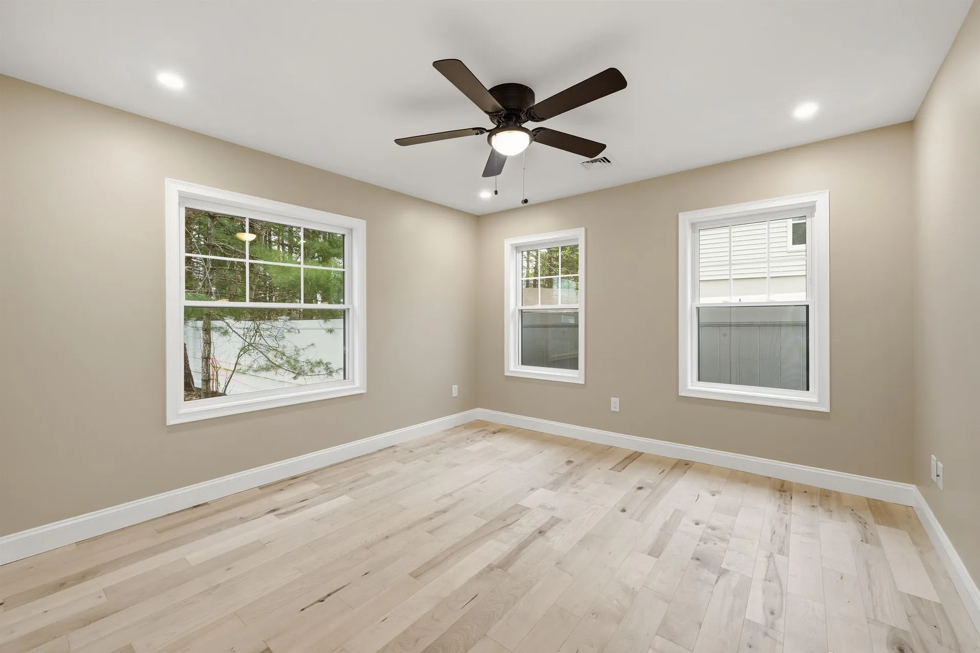 15 Walton Road Plaistow NH 03865