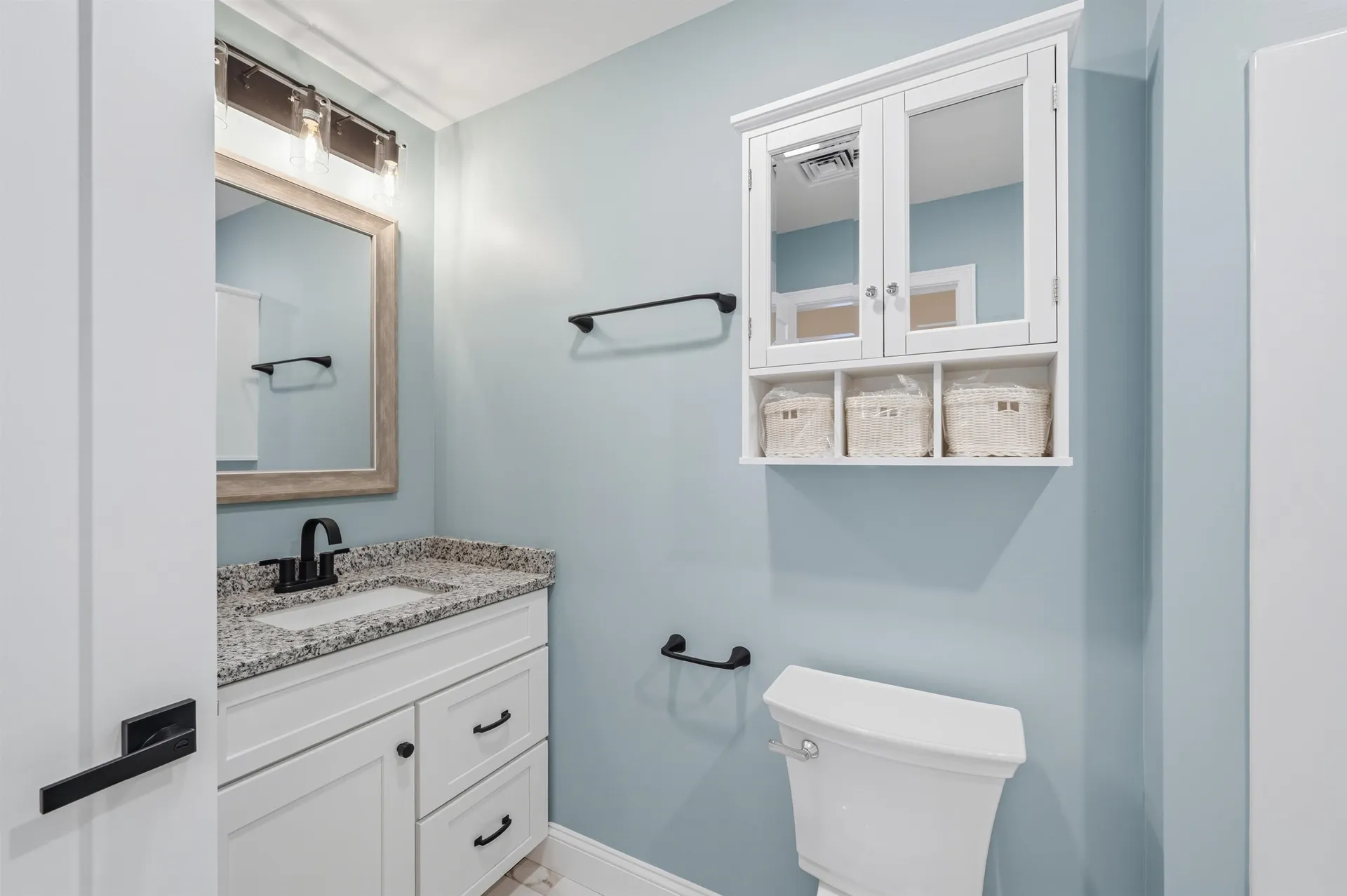 15 Walton Road Plaistow NH 03865