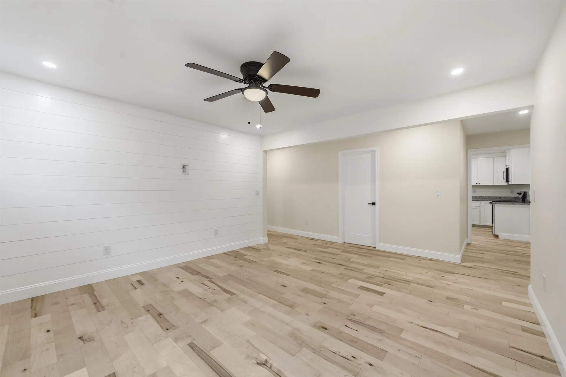 15 Walton Road Plaistow NH 03865