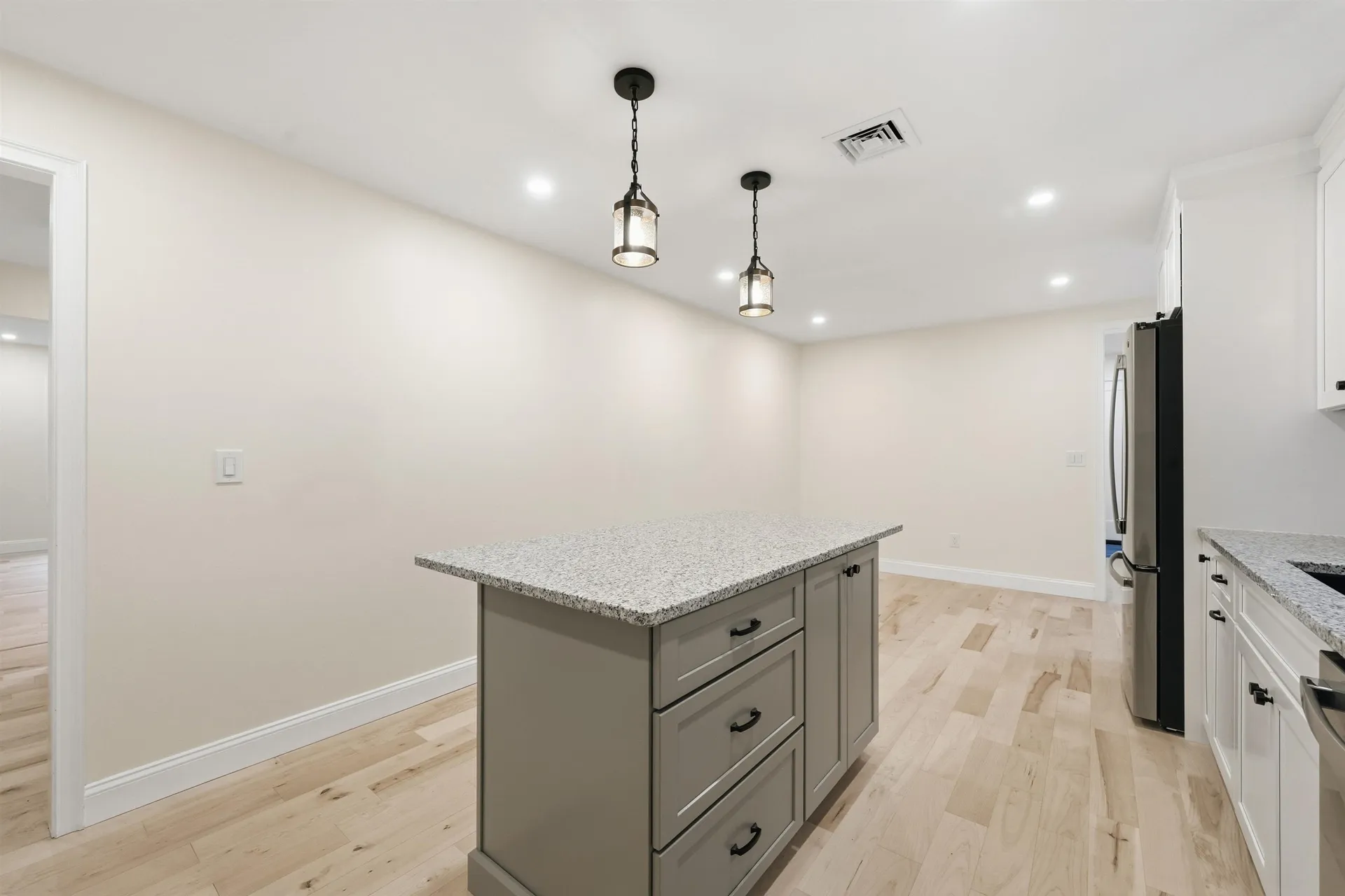 15 Walton Road Plaistow NH 03865