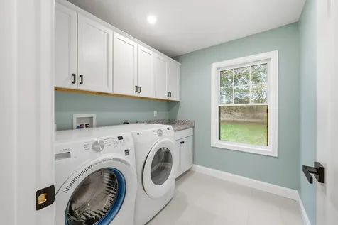 15 Walton Road Plaistow NH 03865