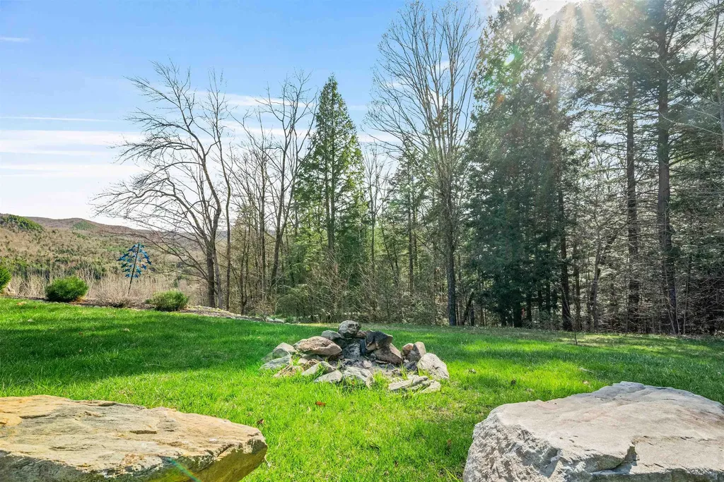 543 Vulture Mountain Road Stockbridge VT 05772