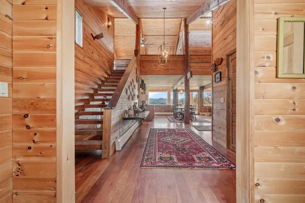 543 Vulture Mountain Road Stockbridge VT 05772