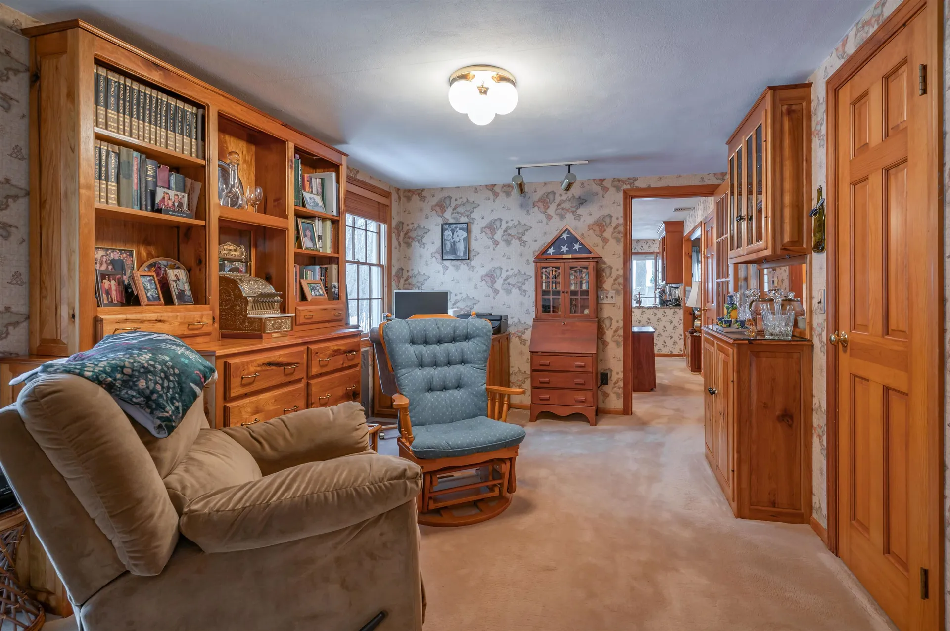 226 Amesbury Road Kensington NH 03833
