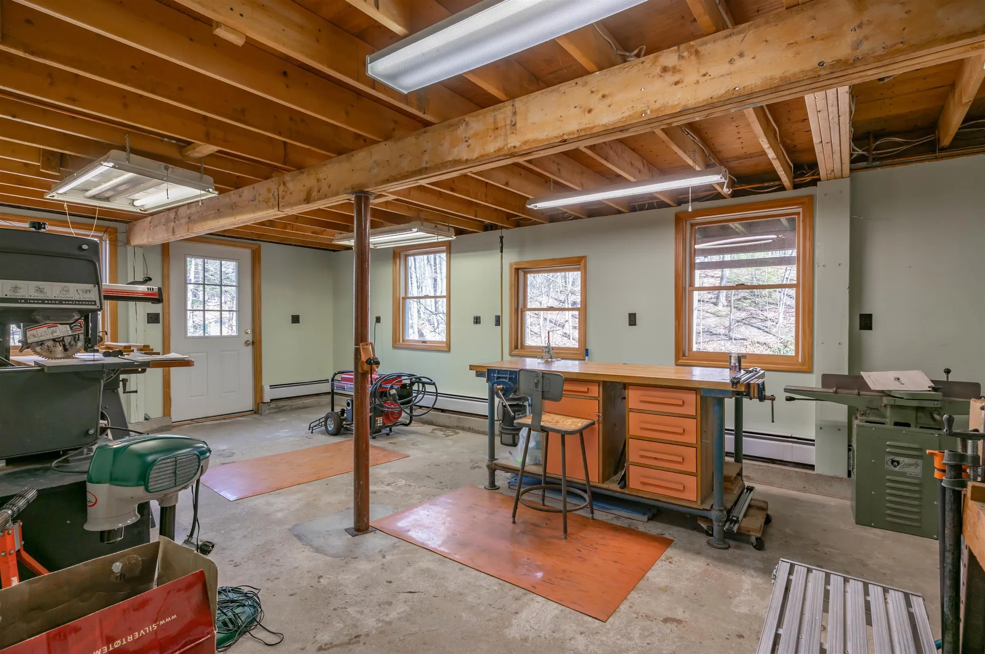 226 Amesbury Road Kensington NH 03833
