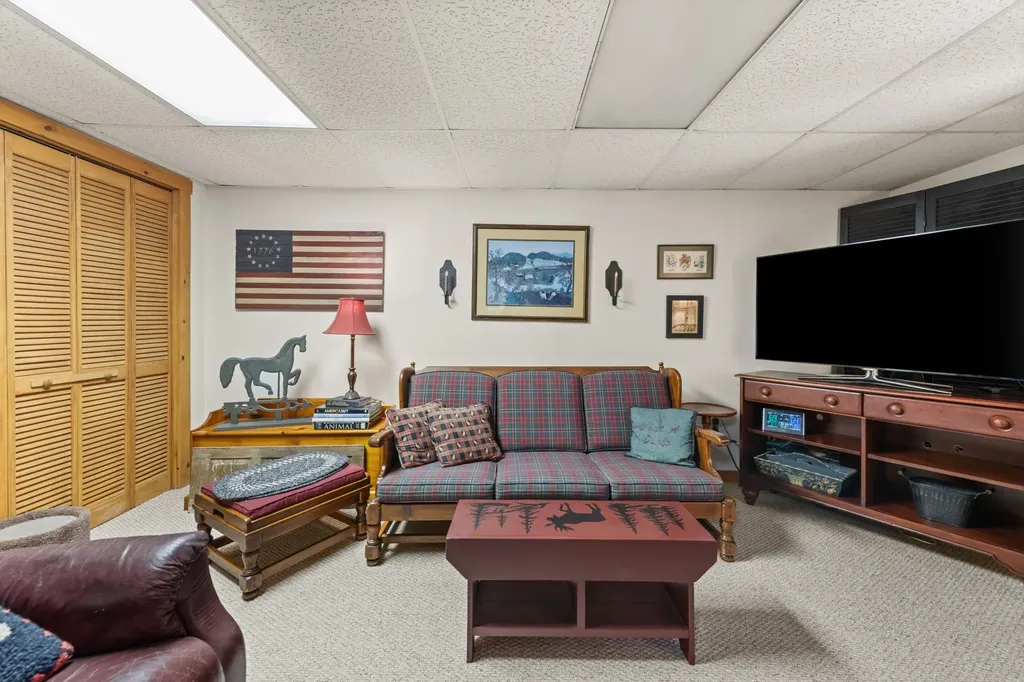 210 Valley Road Haverhill NH 03785