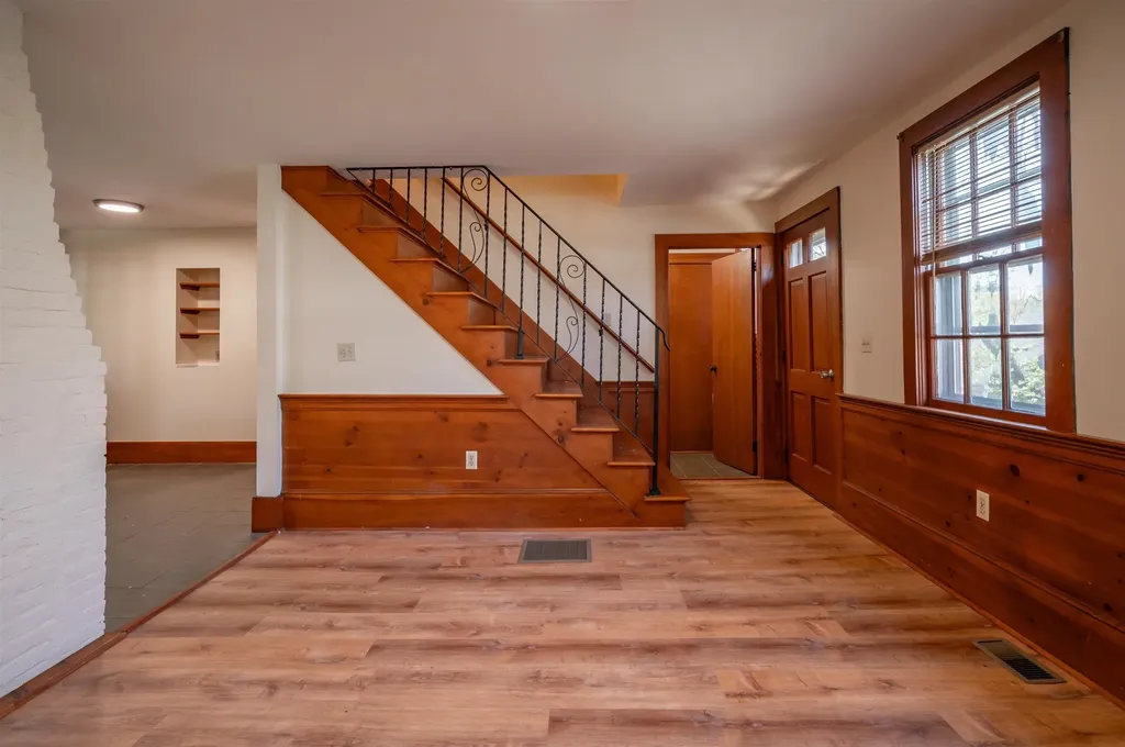 5 Loop Road Merrimack NH 03054