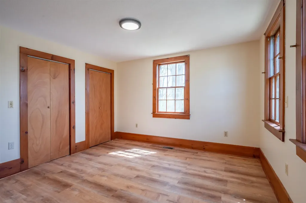 5 Loop Road Merrimack NH 03054
