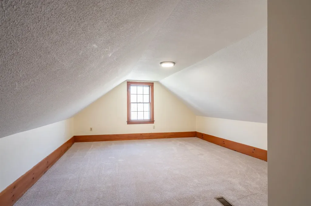 5 Loop Road Merrimack NH 03054