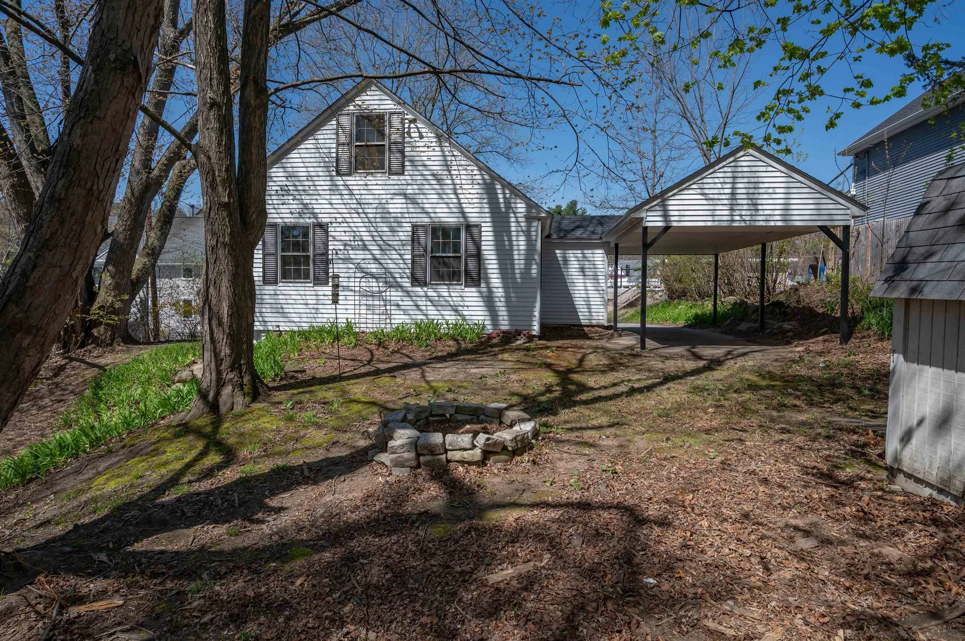 5 Loop Road Merrimack NH 03054