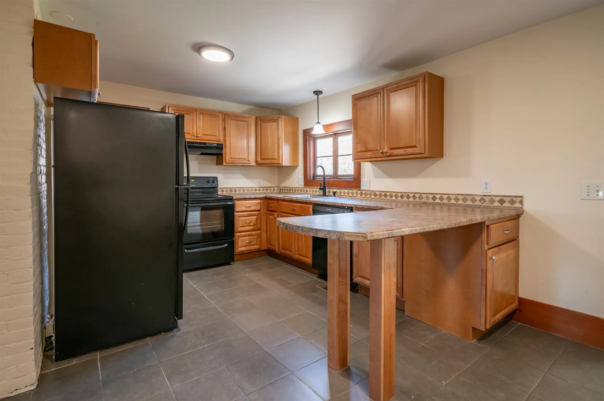 5 Loop Road Merrimack NH 03054