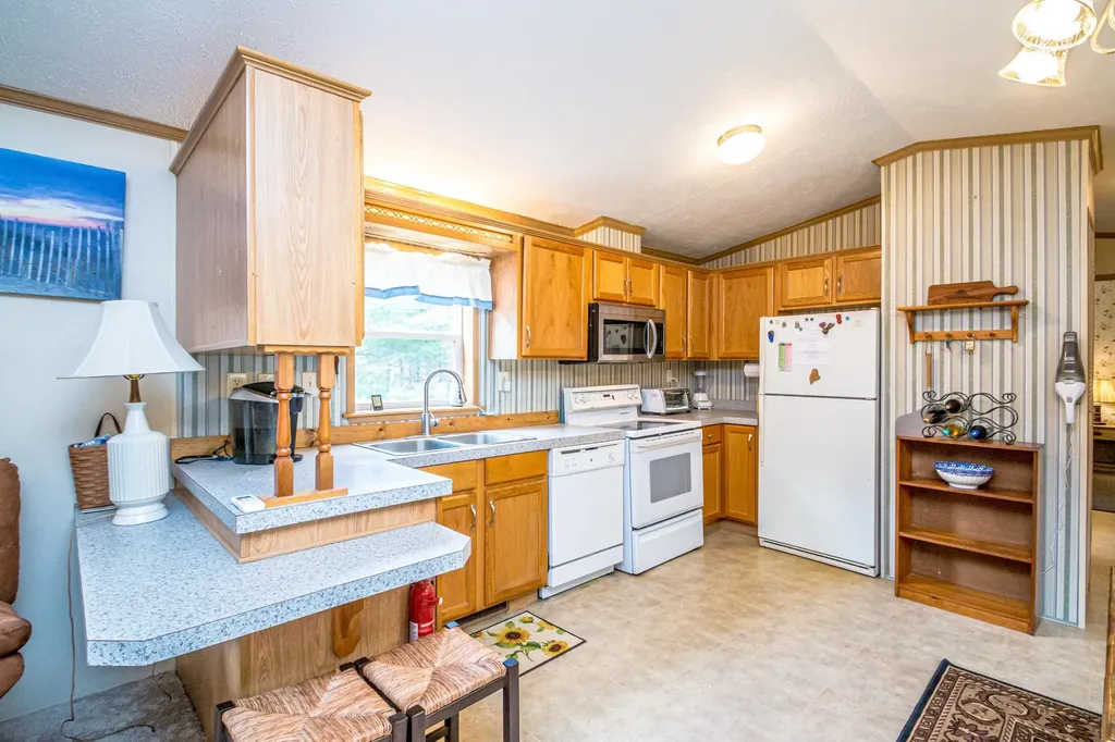 440 Old County Road Brownfield ME 04010