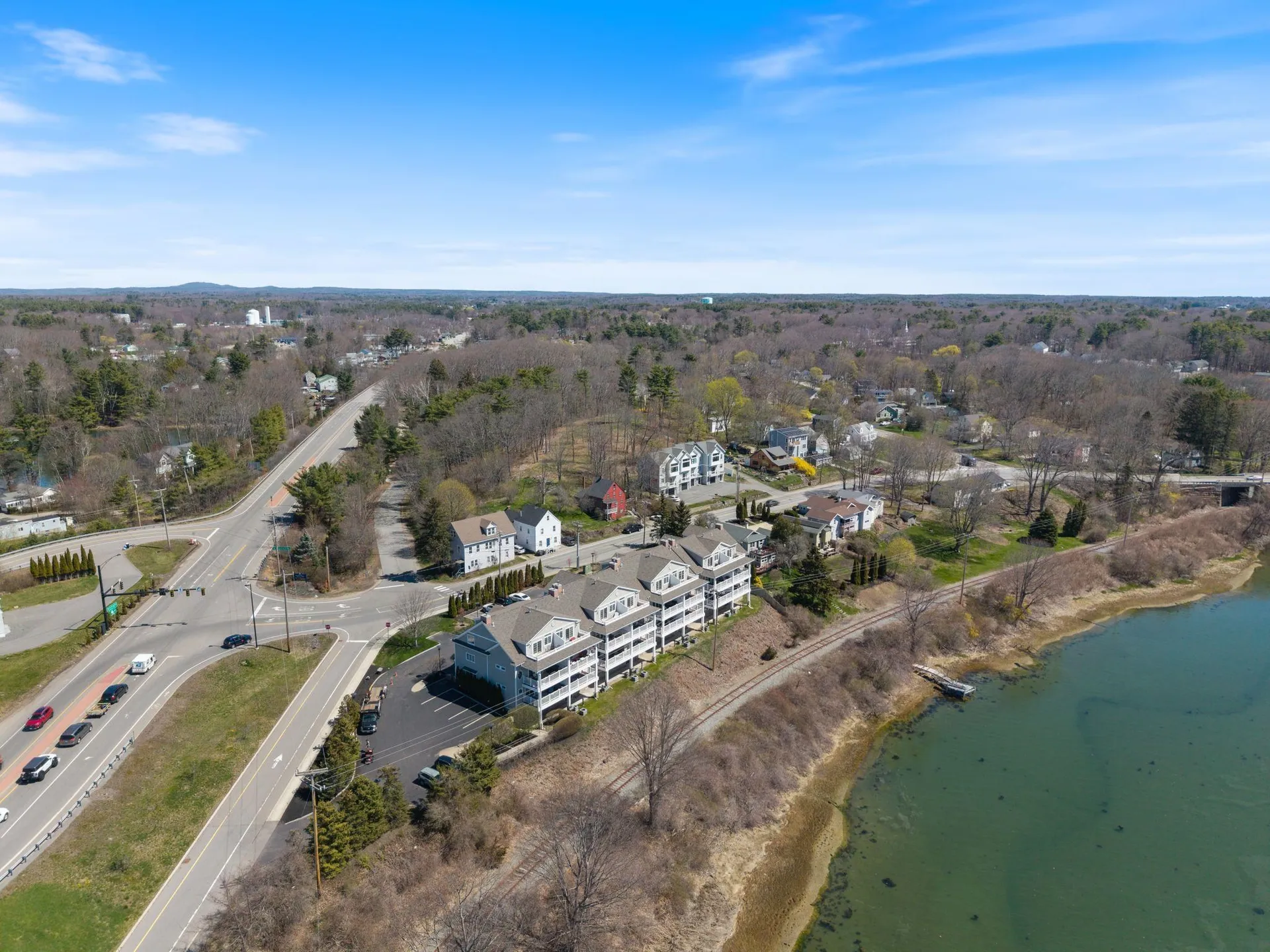 19 Bridge Street Kittery ME 03904