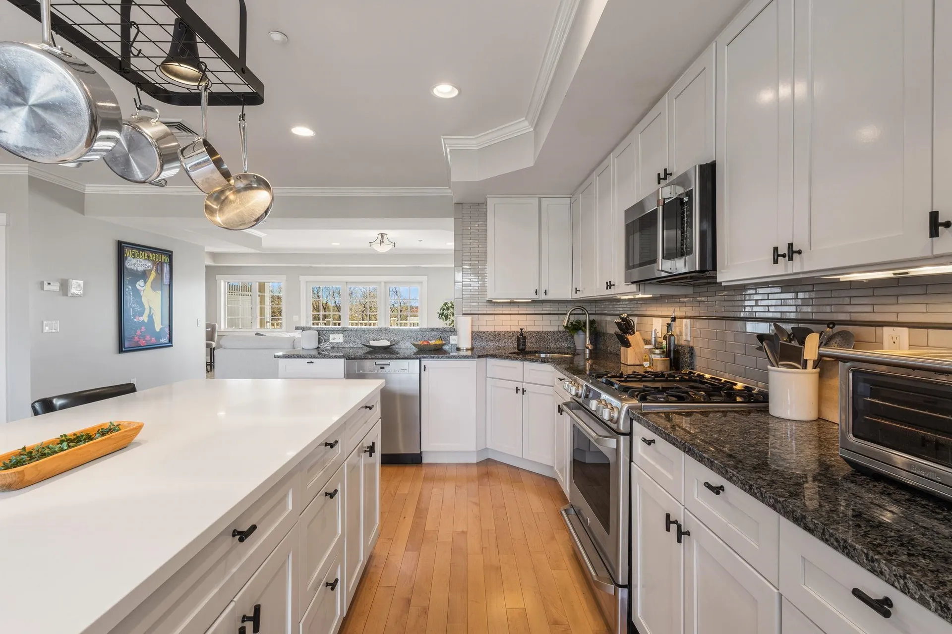 19 Bridge Street Kittery ME 03904
