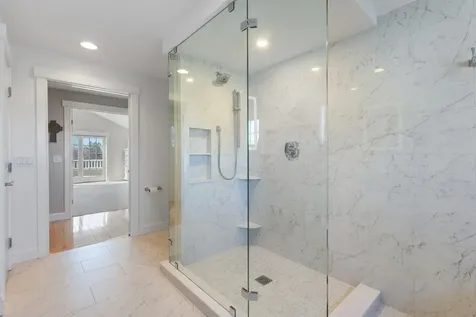 19 Bridge Street Kittery ME 03904