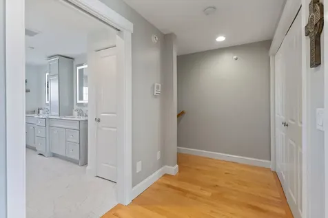 19 Bridge Street Kittery ME 03904