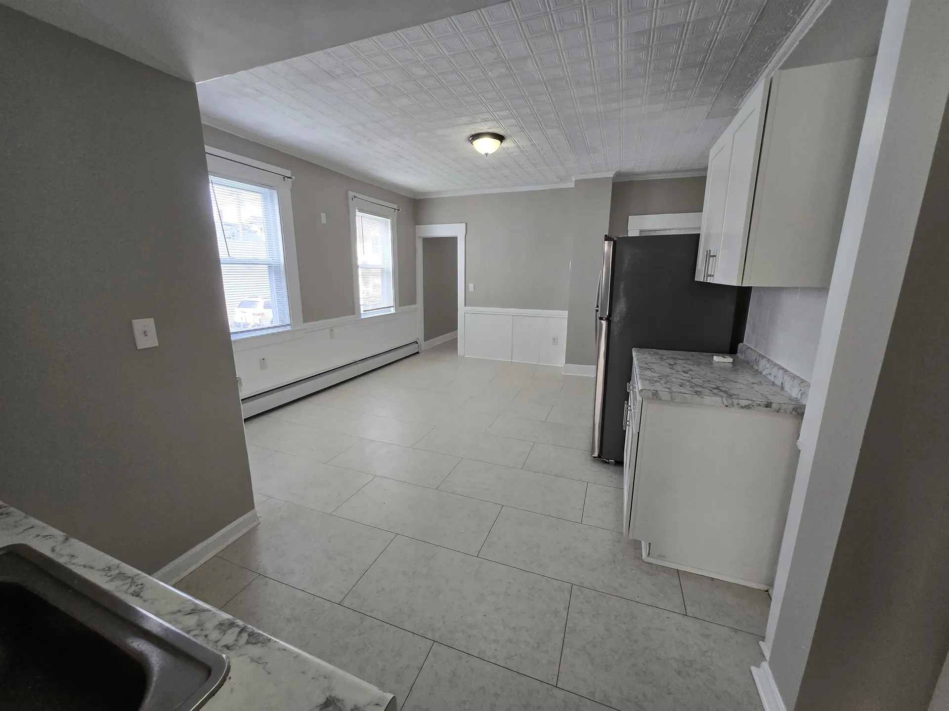 286 Lake Avenue Manchester NH 03103