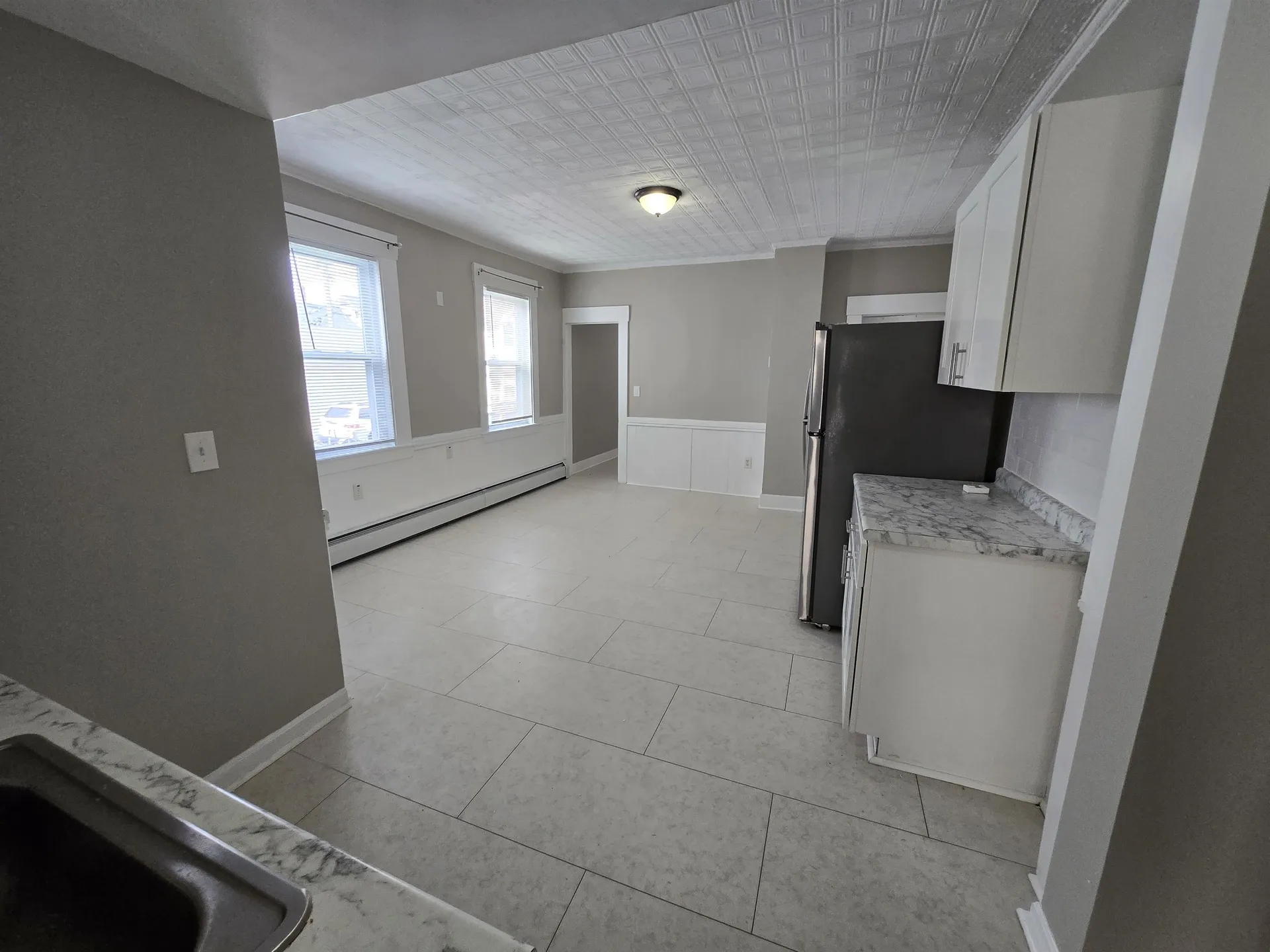 286 Lake Avenue Manchester NH 03103