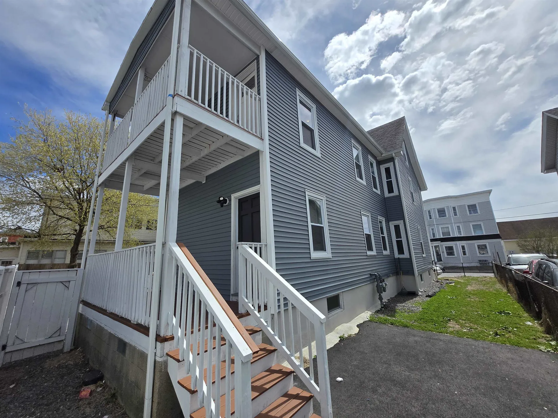 286 Lake Avenue Manchester NH 03103