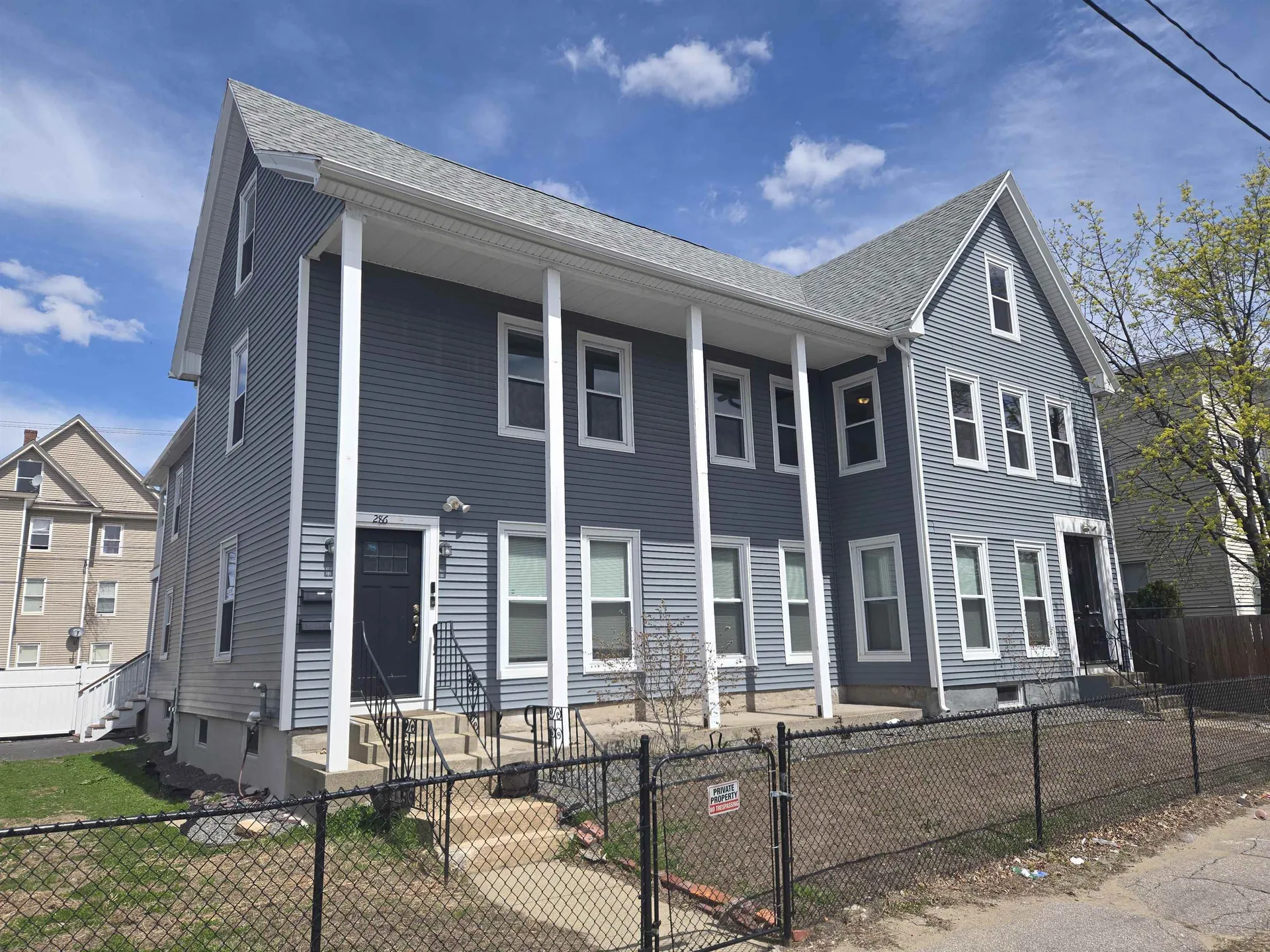 286 Lake Avenue Manchester NH 03103