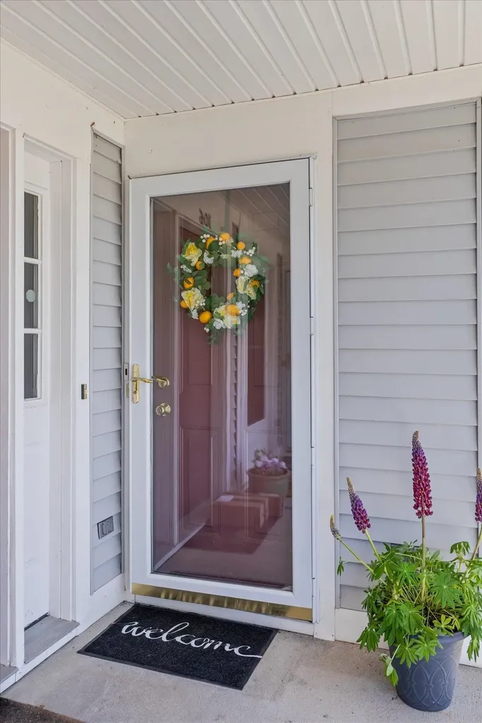 107 Southfield Lane Peterborough NH 03458
