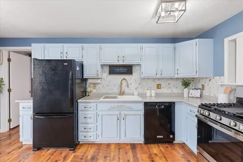 107 Southfield Lane Peterborough NH 03458