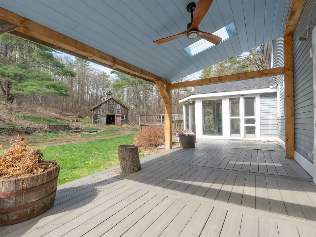231 Chesterfield Road Hinsdale NH 03451