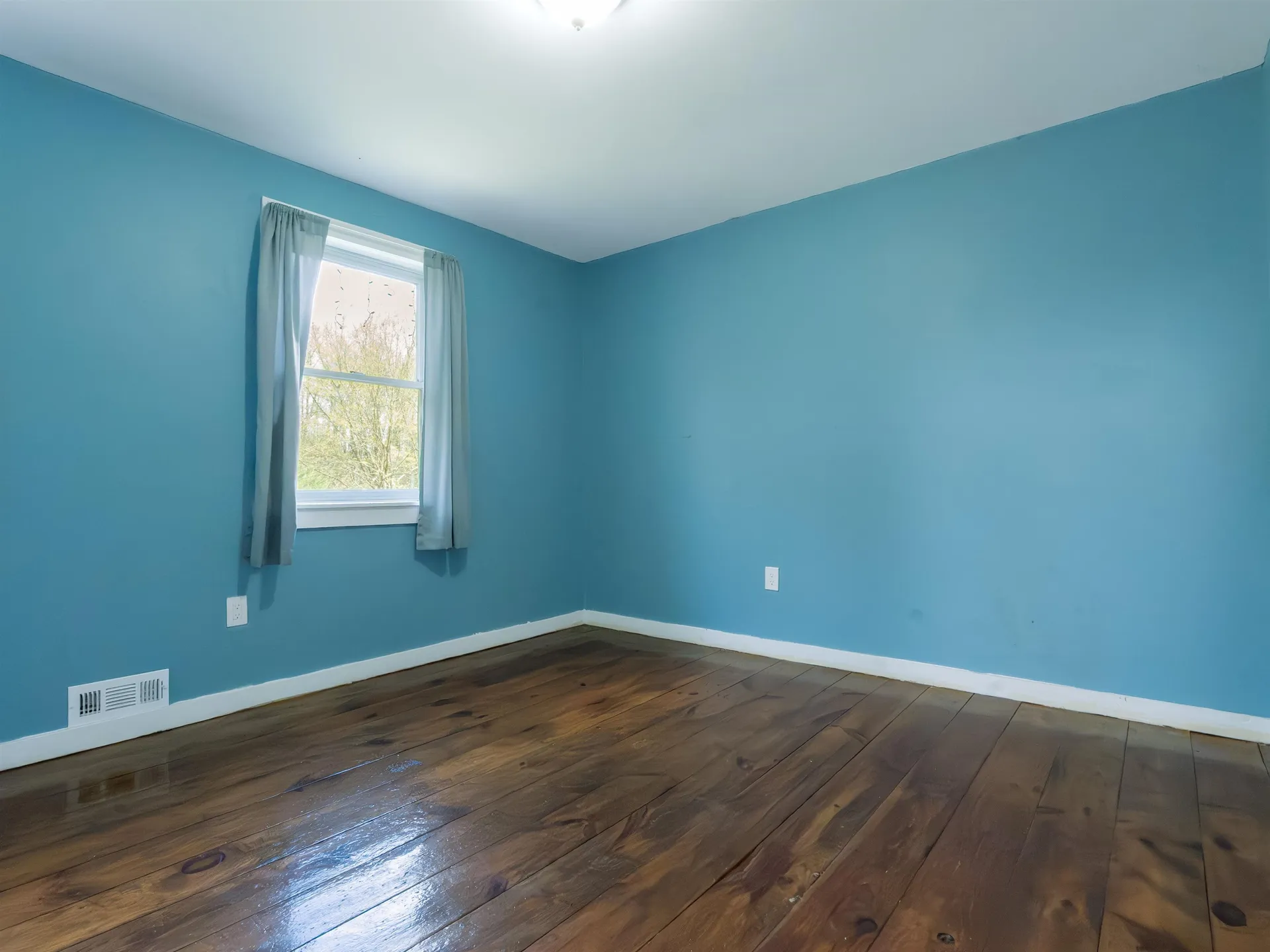 231 Chesterfield Road Hinsdale NH 03451