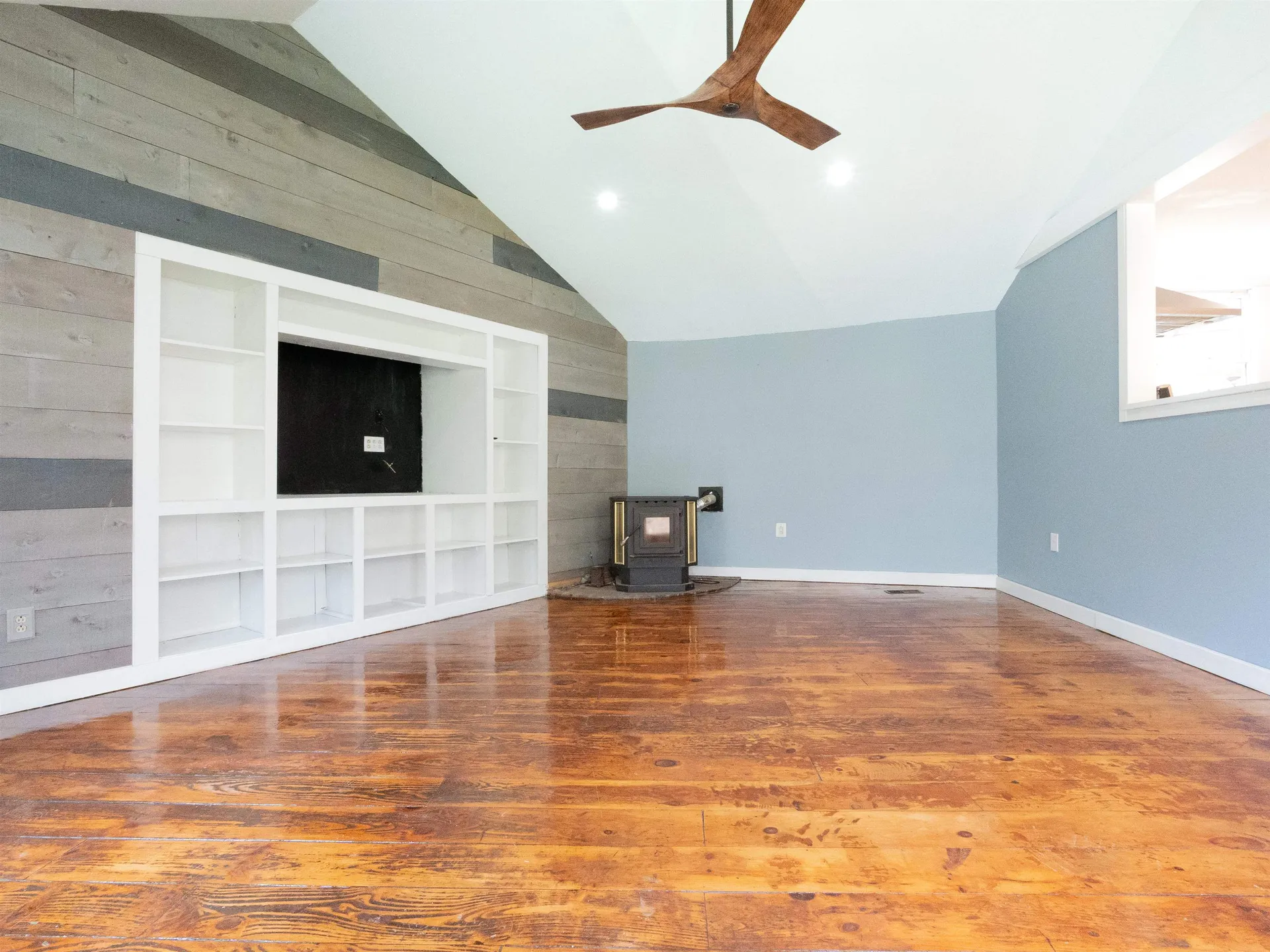 231 Chesterfield Road Hinsdale NH 03451