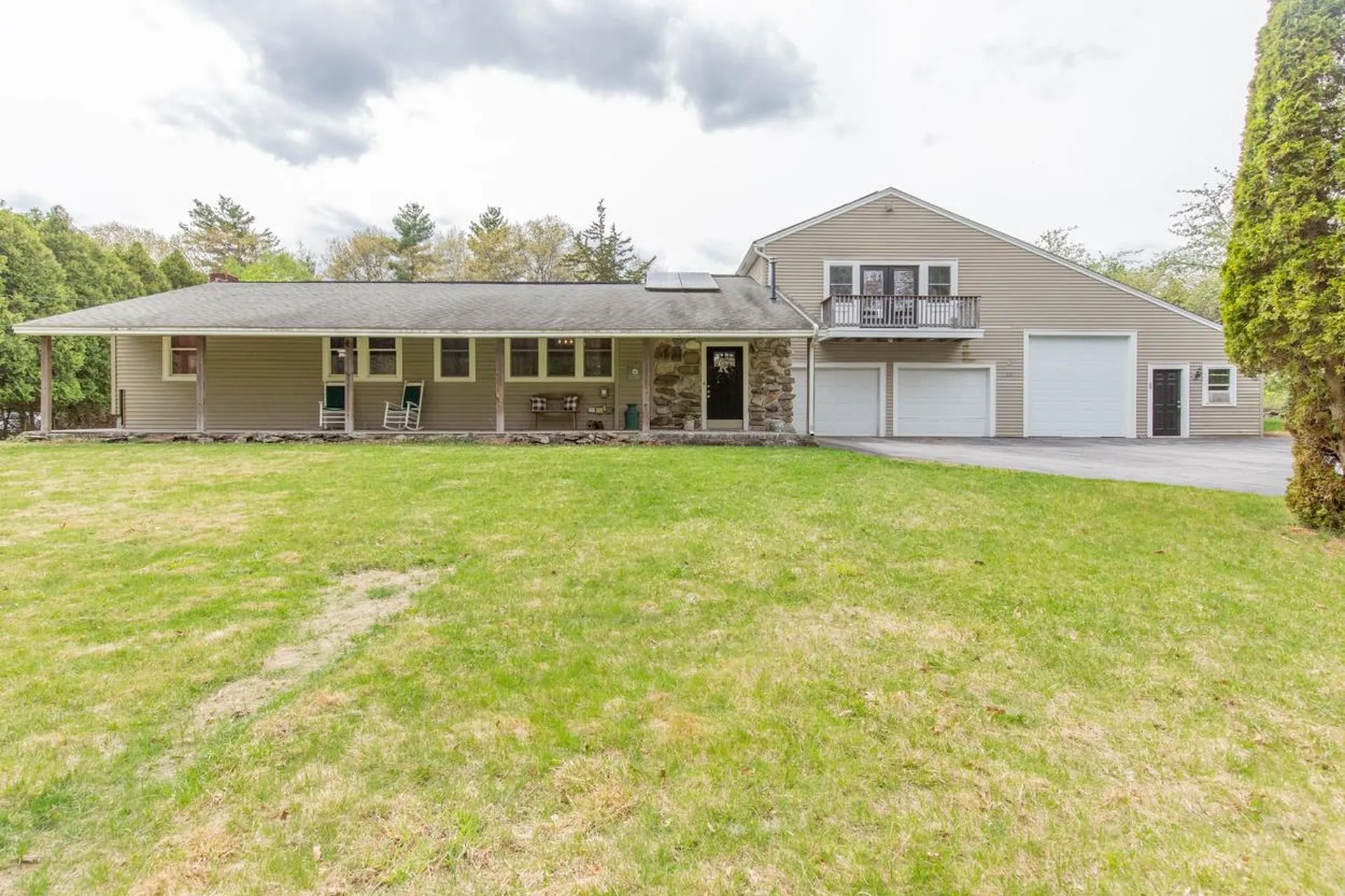 131 Bush Hill Road Pelham NH 03076
