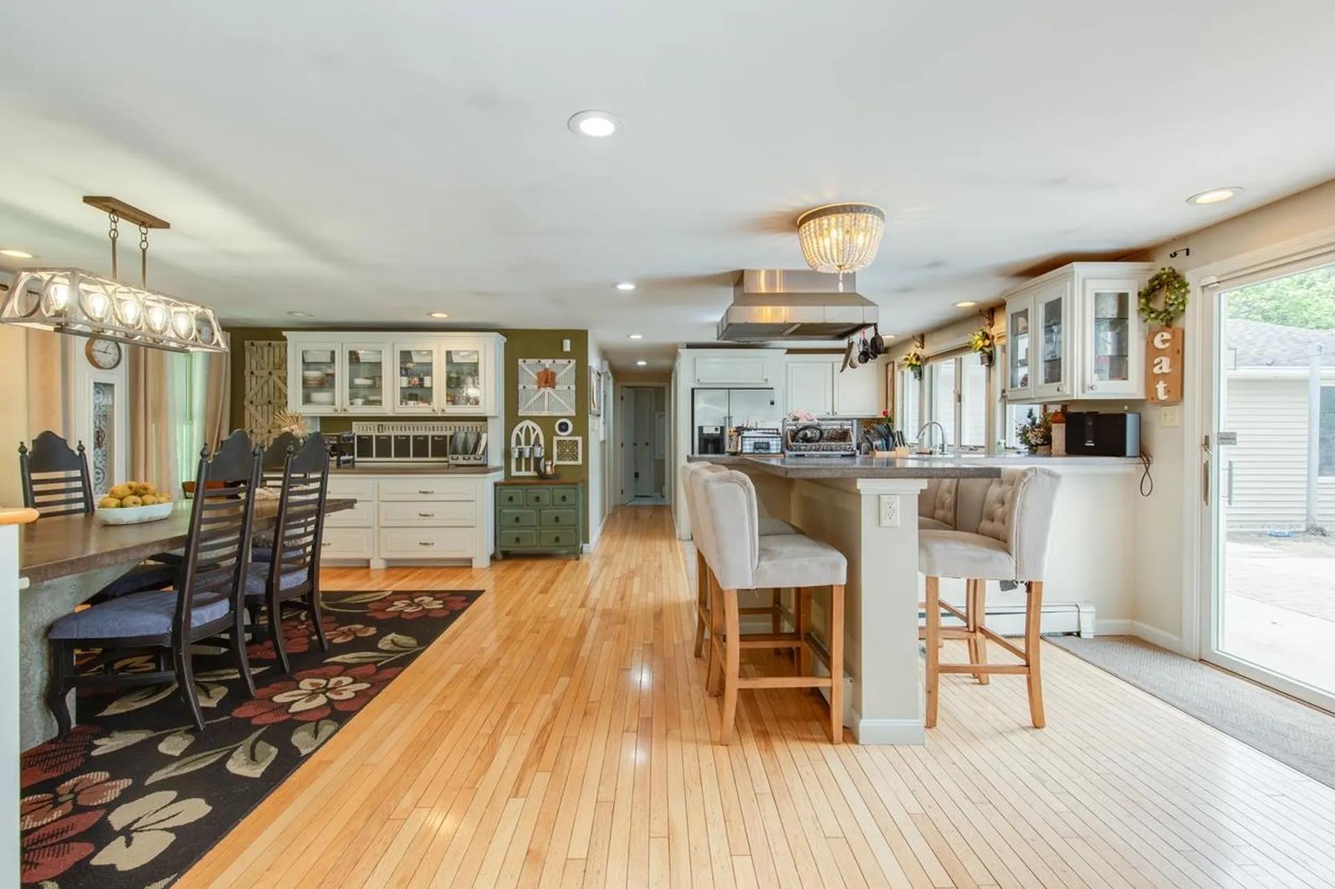 131 Bush Hill Road Pelham NH 03076